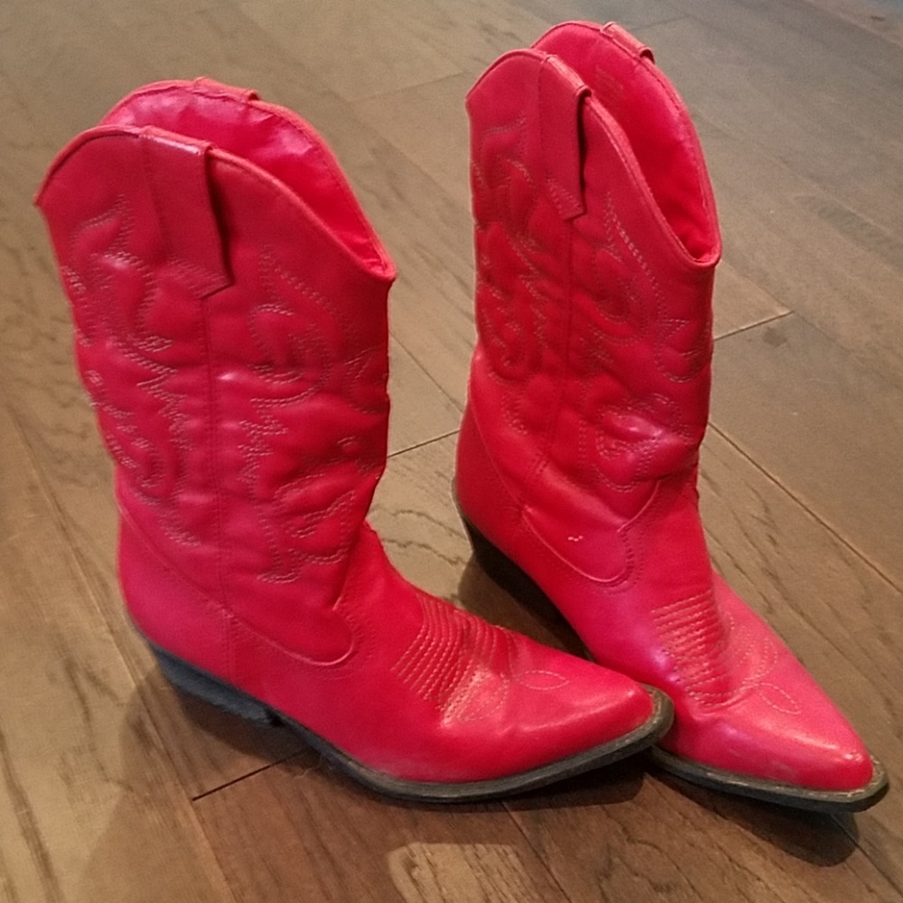 Steve Madden cowboy boots